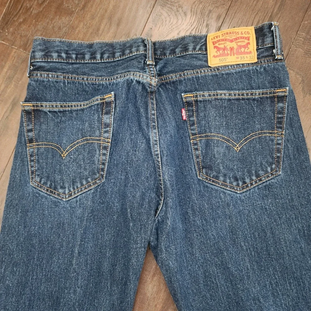Levis 505 Regular Fit Jeans Mens 35x32 Dark Wash Indigo Straight Leg 00505-0216